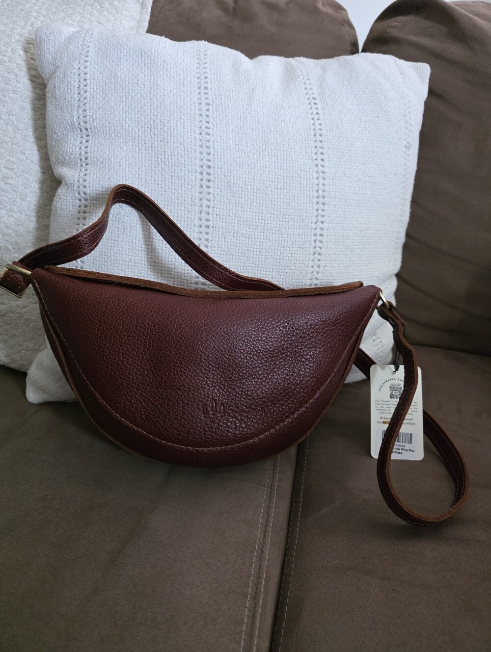 Portland Leather Medium Koala Sling Bag Nutmeg